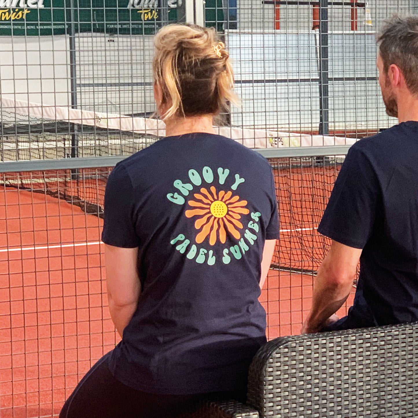 T-shirt GROOVY PADEL col V femme